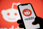 分析师洞察：Reddit股价在强劲的广告指标下被修正